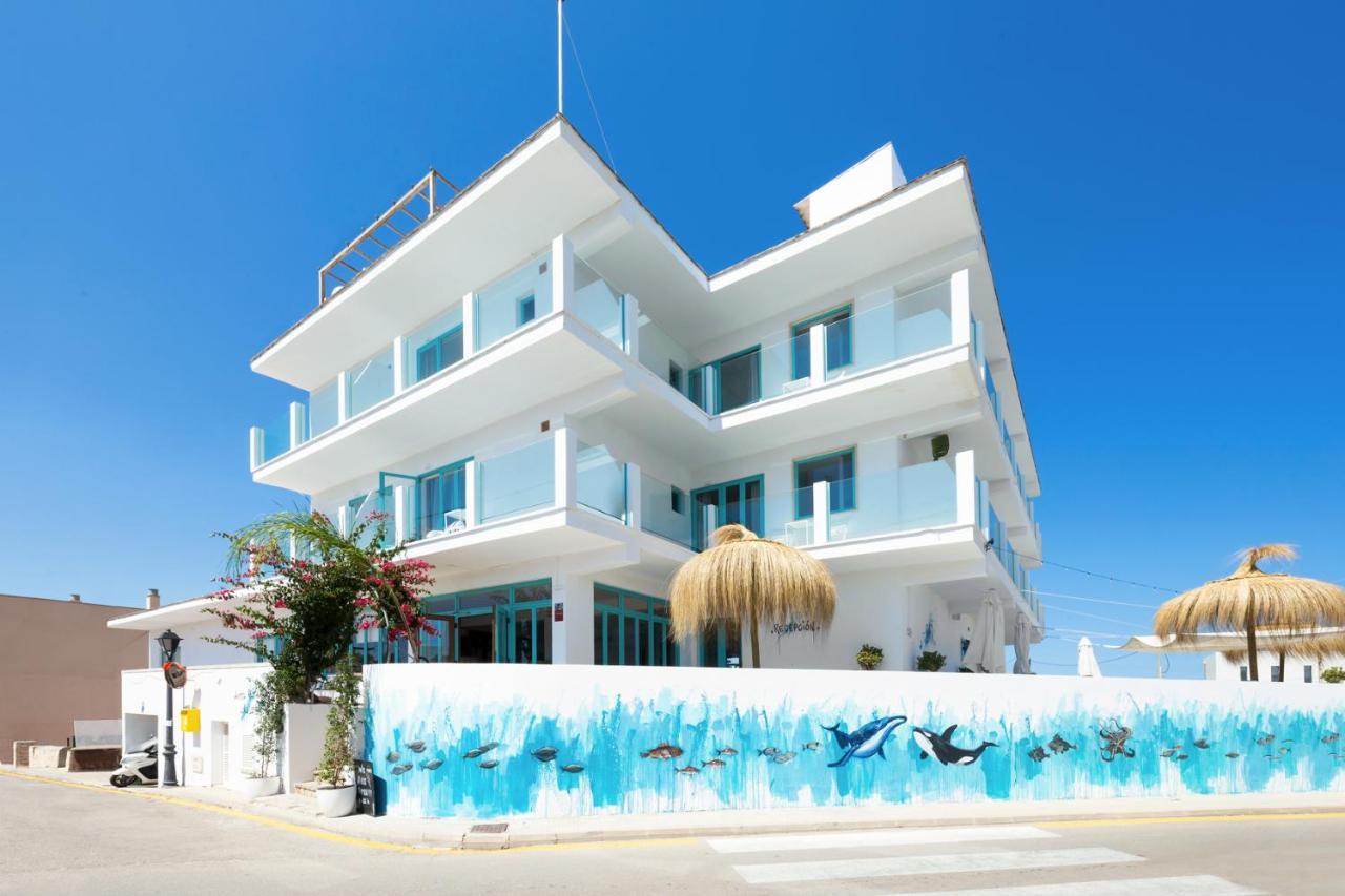 Hostal Cala Llombards Bagian luar foto