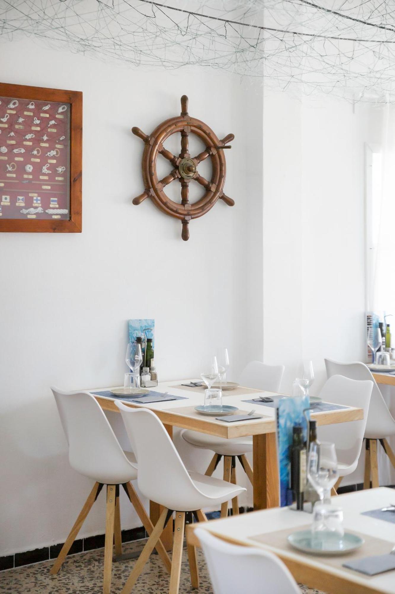 Hostal Cala Llombards Bagian luar foto