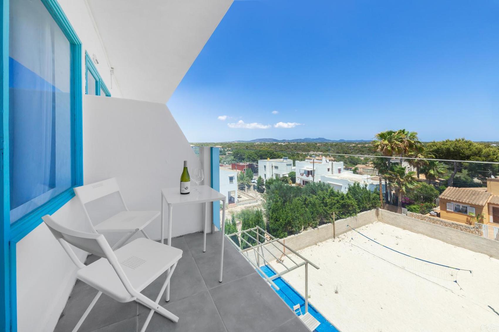 Hostal Cala Llombards Bagian luar foto